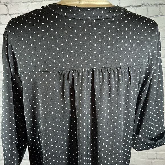 Cocomo Woman size 3X Black White Polka Dot Roll Tab Sleeve Popover Tunic NEW - Picture 12 of 16
